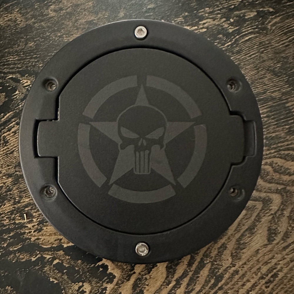 JEEP WRANGLER JK 2007-2018 GAS Cap Cover